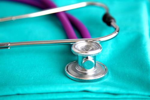 精密儀器與檢測(cè)設(shè)備 萬(wàn)能材料試驗(yàn)機(jī)、鹽霧試驗(yàn)機(jī)、污點(diǎn)卡、照明放大鏡及敷貼器的廠家概覽